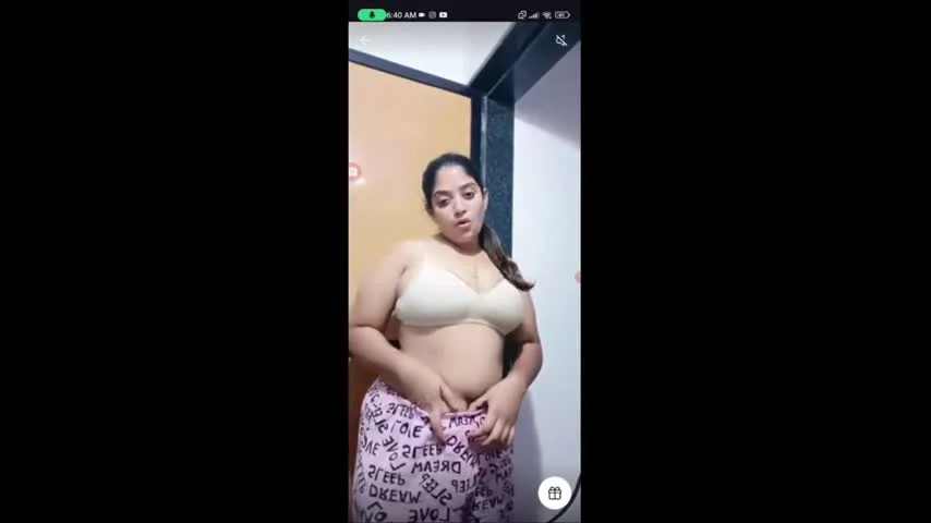 Anu pulling her pants down on tango live