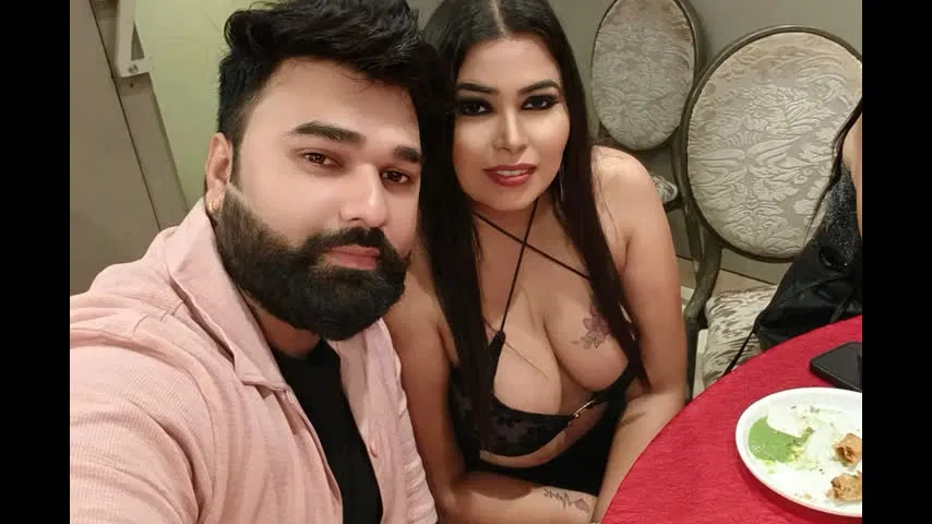 Ott Actress Preeti Puneet Solo Shower App Content