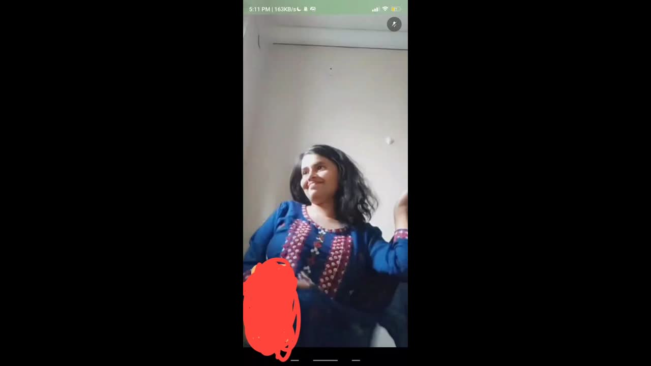 Beautiful Cute Gf Showing Her Bigboobs And Fingering HairyPussy