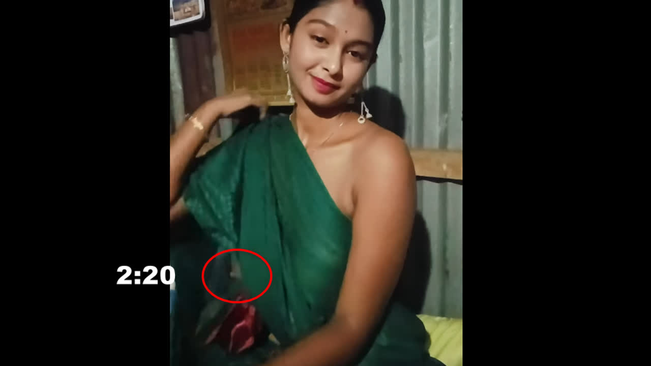 Youtuber riya vlogs opps show niple