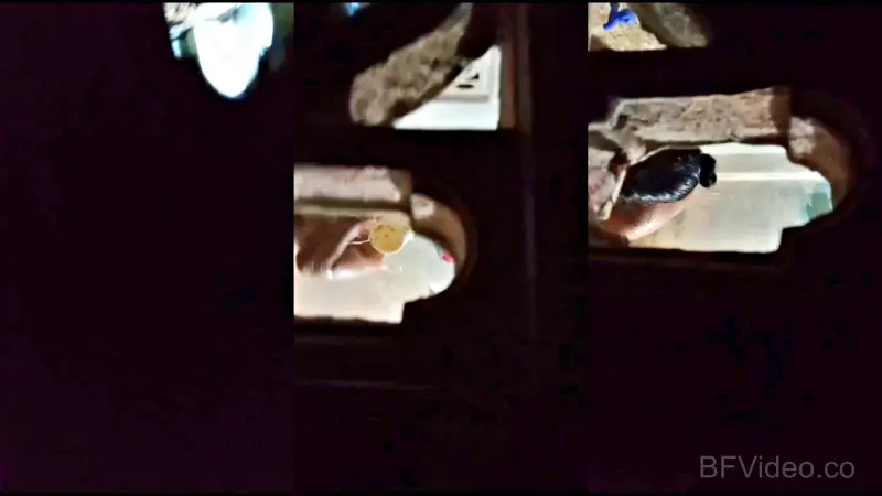 Village Bhabhi Nude Bath Captured Through Hole