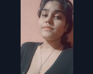 Desi beauty showing full naked