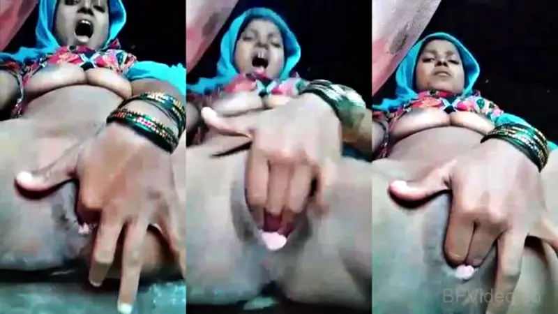 Village Unsatisfied Wife Fingering Pussy On Cam