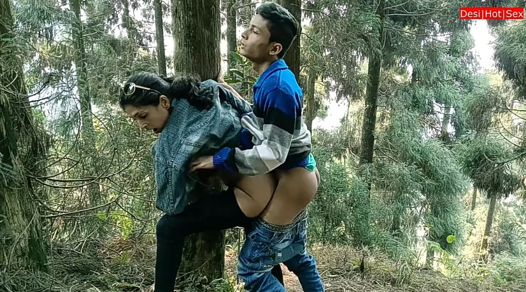DehatiBF Hot couple sex in jungle