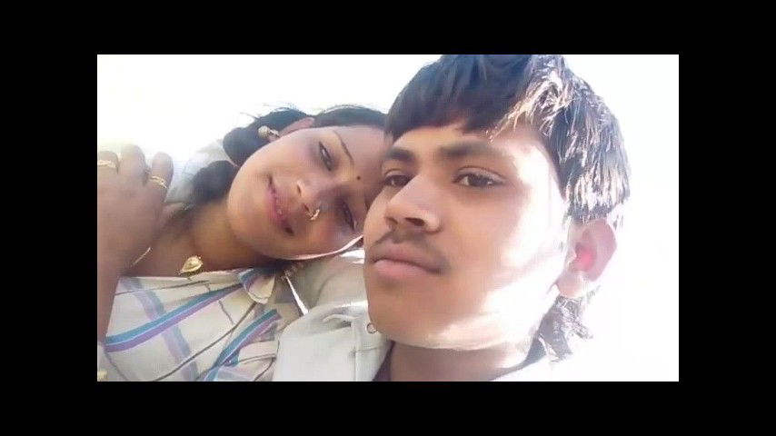 sucking my gf juicy tits 3