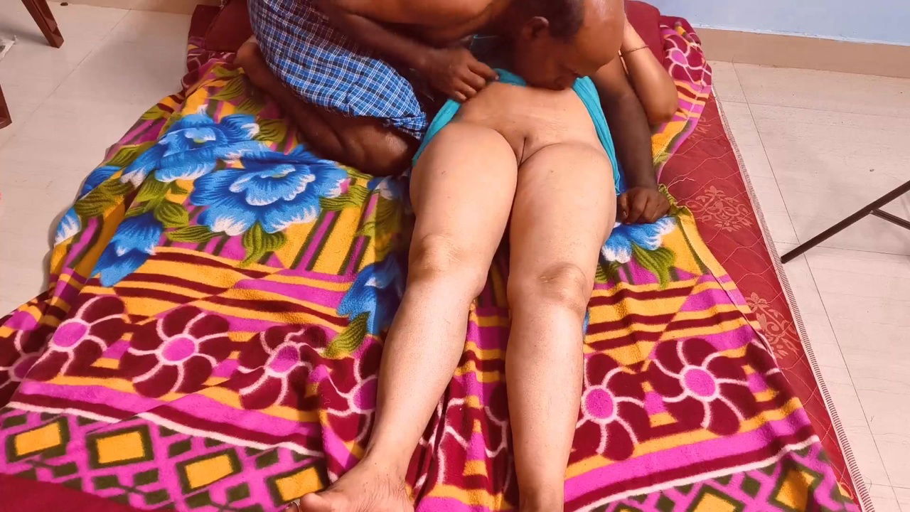 Indian Porn Video Hot Couple Fucking