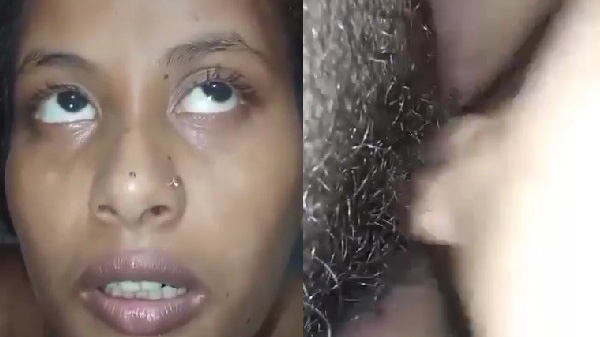 Desi girl bathroom mein fingering kar rahi hai