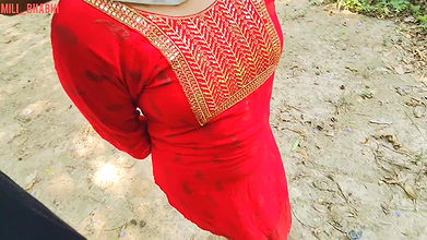 Desi Village girl tight pussy fuck in jungle, Beautiful indian desi Village girl sex in jungle