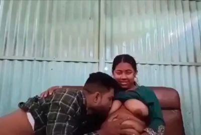 Pervert sucks big boobs and enjoys Bangla chuda chudi