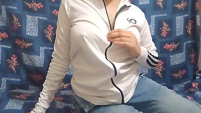 Labli Bhabhi Foreplay with Devar