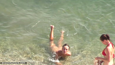 Publick Dick Flashing. I pull out my dick in front of a young pregnant neighbour and she made me cum_33d78da1