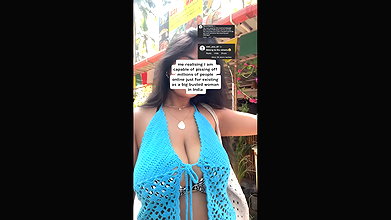 desi beauty sexy cleavage in blue costume 1