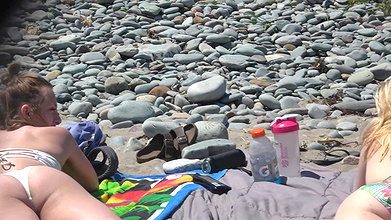 Blonde Wife Fucked by Stranger at Beach Resort MMS